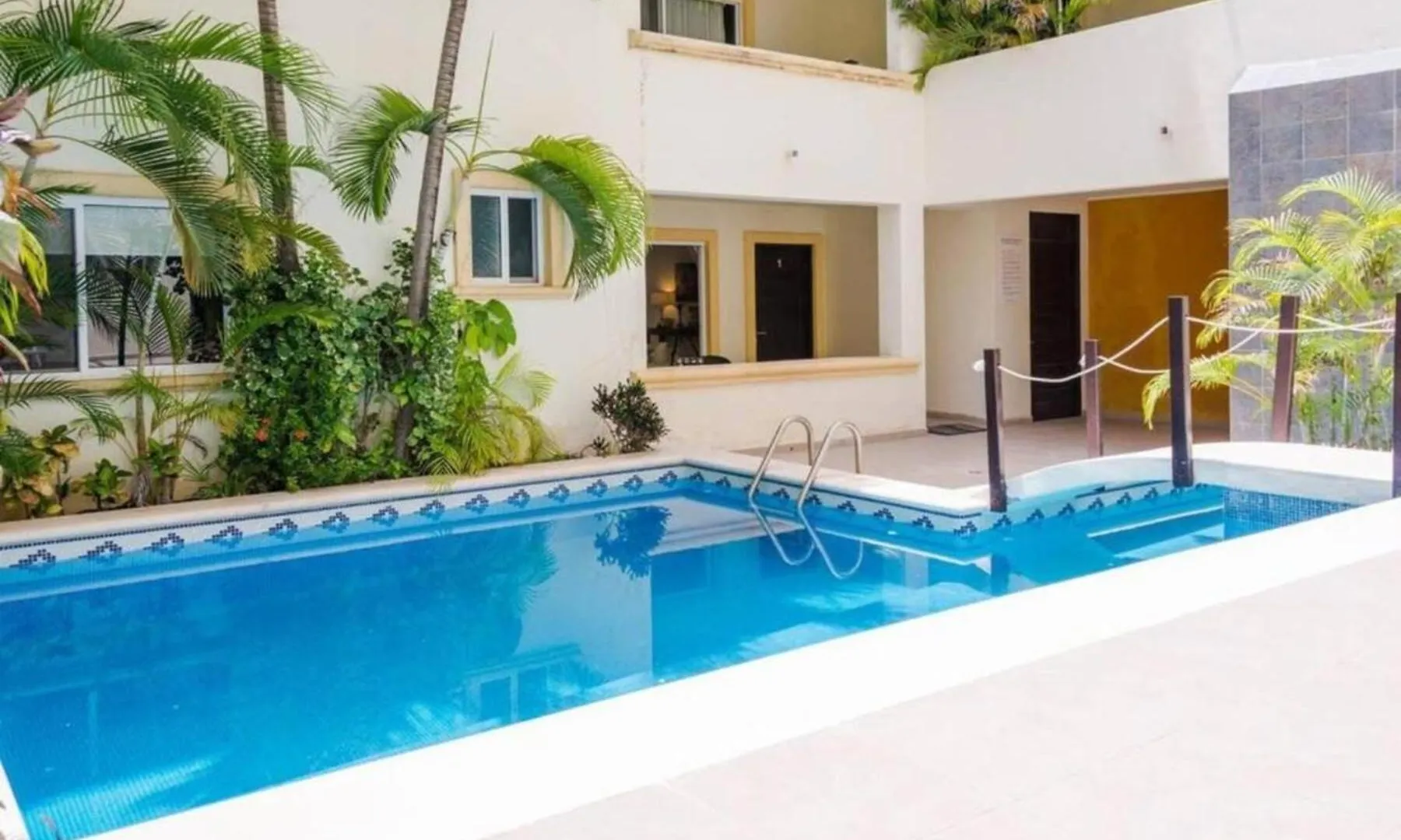 Modern Condo, Just Steps To Mamitas Beach & 5Th بلايا ديل كارمن