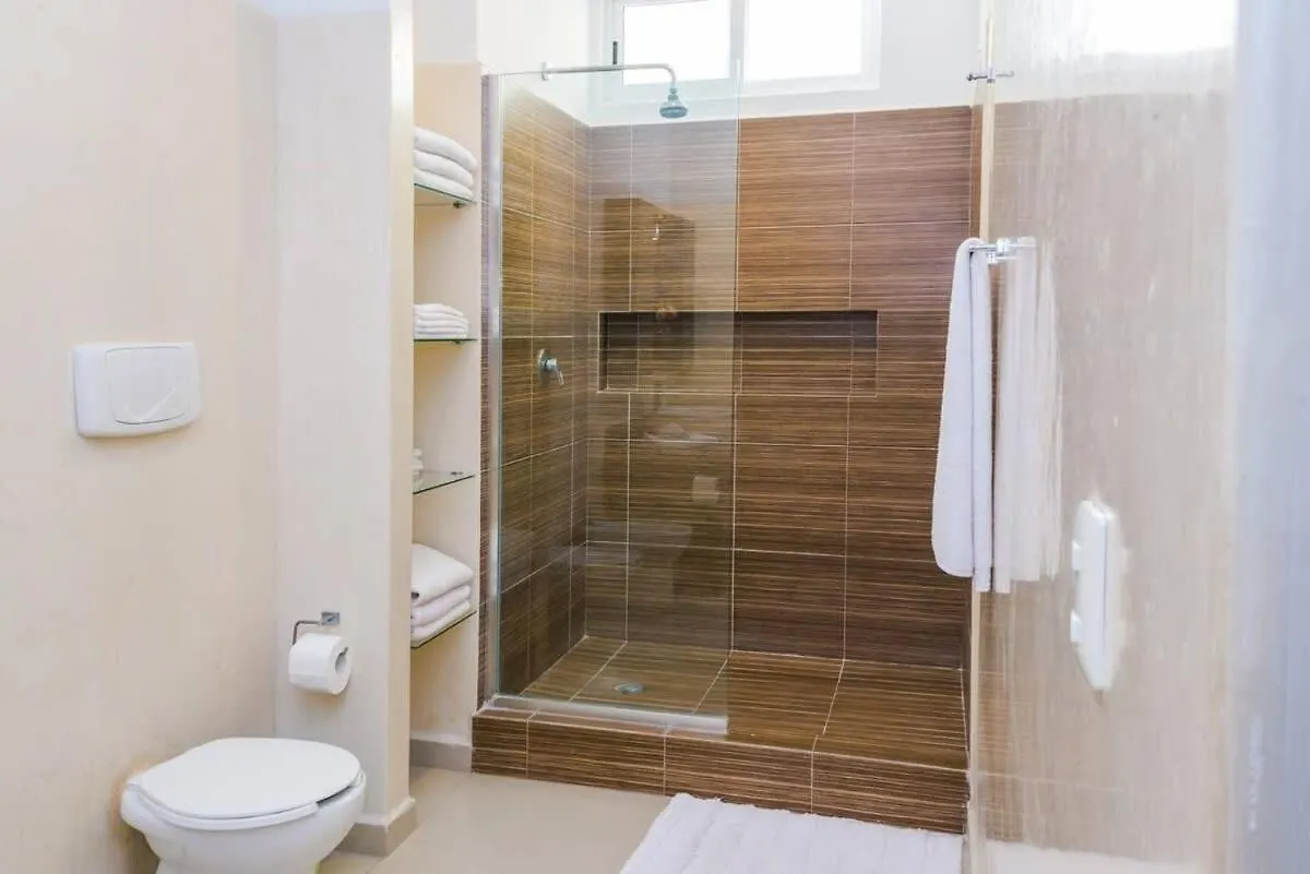 Apartment Modern Condo, Just Steps To Mamitas Beach & 5Th Playa del Carmen Mexico