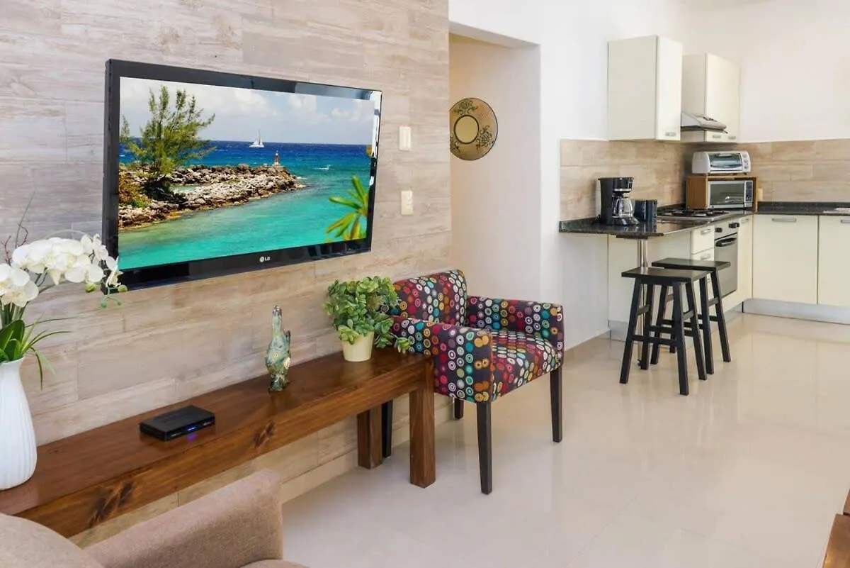 Modern Condo, Just Steps To Mamitas Beach & 5Th Playa del Carmen 0*,