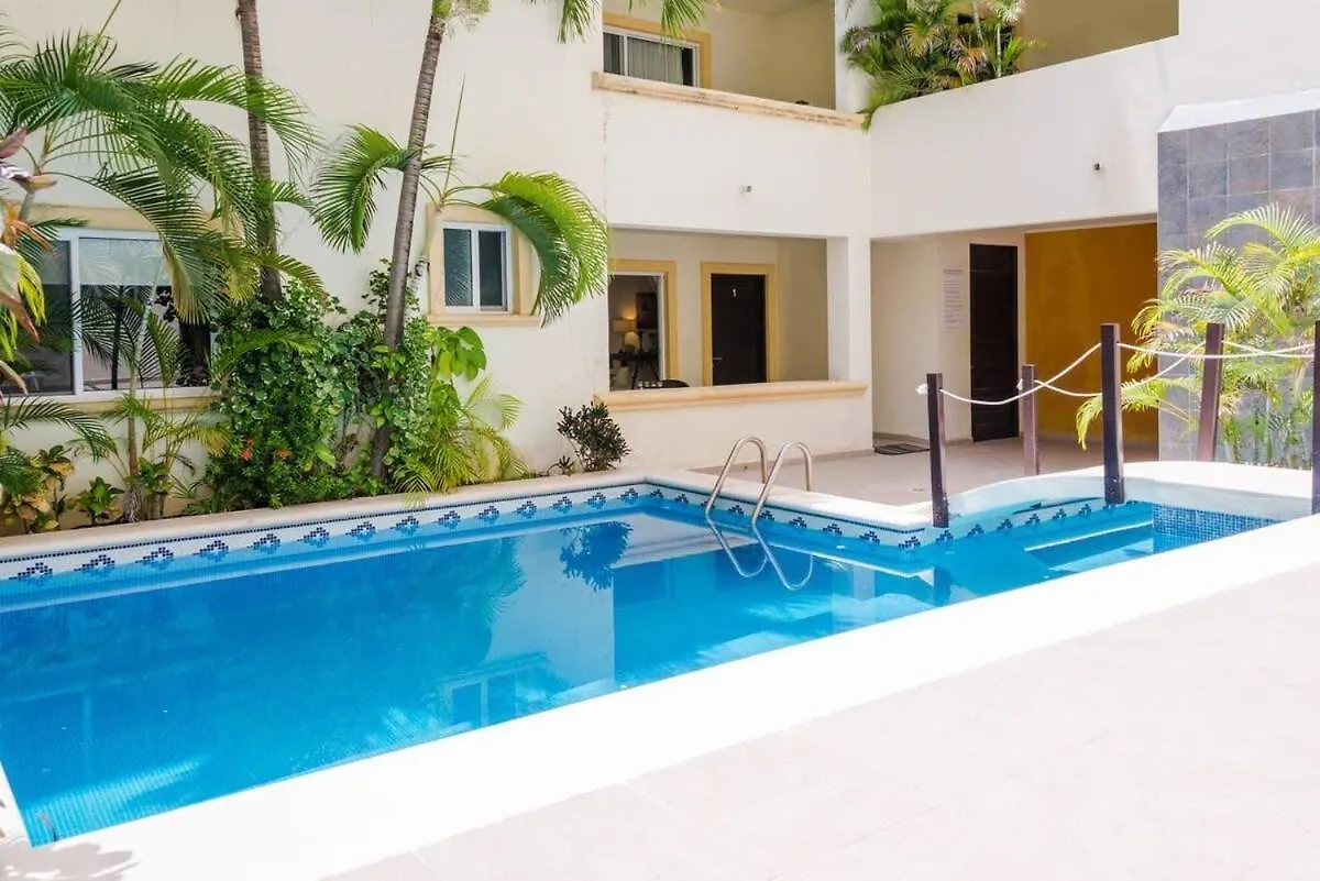 Modern Condo, Just Steps To Mamitas Beach & 5Th Playa del Carmen